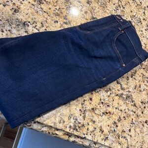 Ann Taylor women’s Dark Indigo Straight Jeans